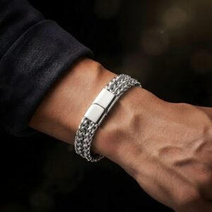 Premium Silver Men’s Bracelet – Designer Rakhi Gift for Brother (Lifetime Polish Guarantee)